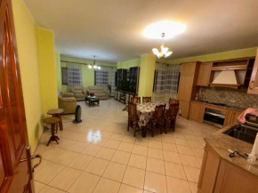 Casa Adrian